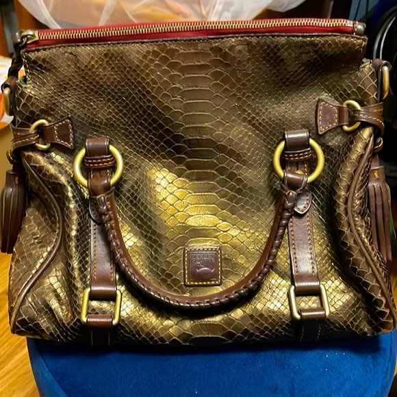 Dooney & Bourke - Picture 1 of 12